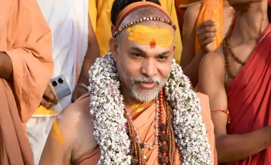 शंकराचार्य अविमुक्तेश्वरानंद के खिलाफ FIR का आदेश, नाबालिगों के यौन शोषण का है आरोप शंकराचार्य अविमुक्तेश्वरानंद के खिलाफ FIR का आदेश, नाबालिगों के यौन शोषण का है आरोप