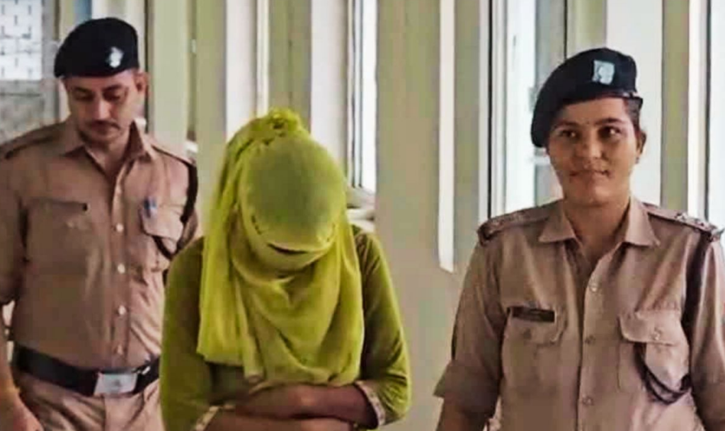 5 साल की लव मैरिज पर भारी पड़ा अवैध संबंध: पति बन रहा था राह का रोड़ा, पत्नी ने लगा दिया ठिकाने; पुलिस भी बनी घनचक्कर!